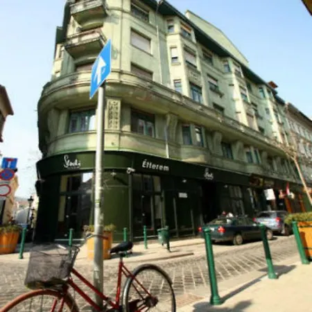Apartman Club & Budapest
