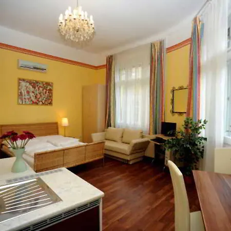 Club & Daire Budapeşte