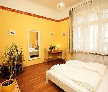 Club & Апартаменты *